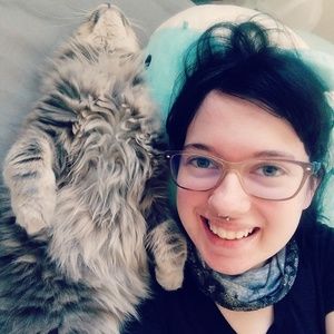 Meet your Posher, Julianna